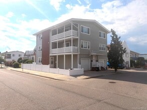 Building Photo - 101 Harding Ave