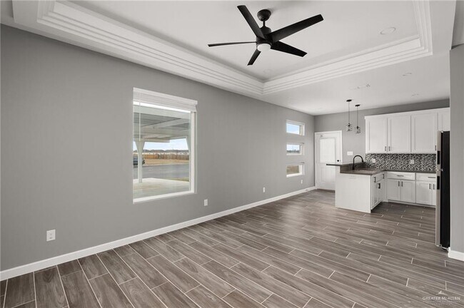 Foto del edificio - 23 Whetstone Ave