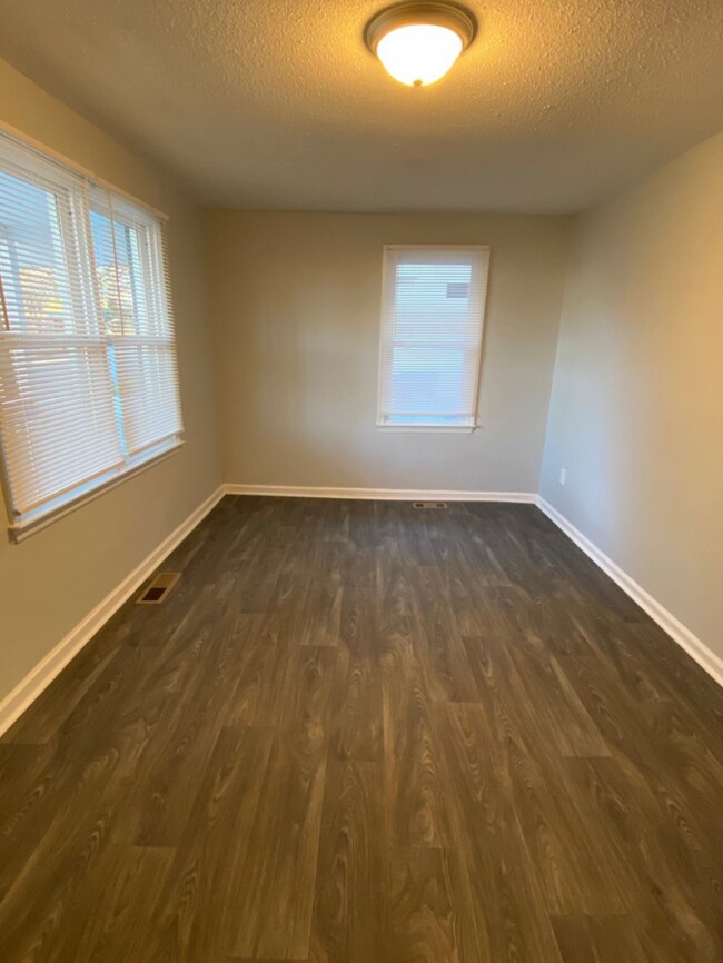 Building Photo - 728 S Liberty St