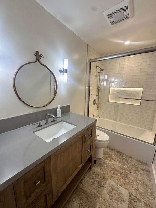 Foto del edificio - Stylish Camarillo Home for Lease