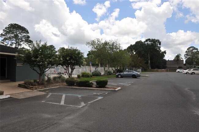 Foto del edificio - 501 SW 75th St