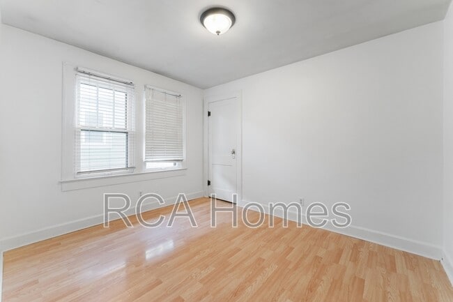 Foto del edificio - 1226 N Grant Ave