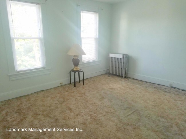 Foto del edificio - 227 Oak St