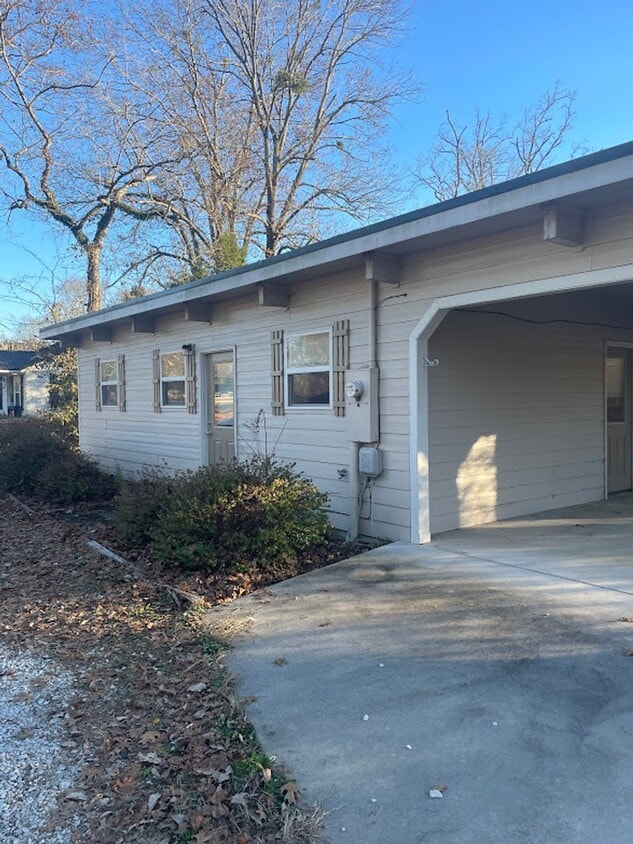 1219 Lee Clarkson Rd, Chickamauga, GA 30707 House Rental in