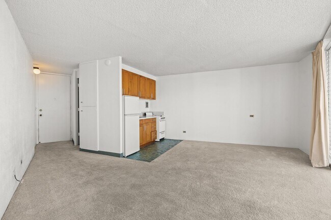 Foto del edificio - A Studio with A/C, a full kitchen in Ala M...