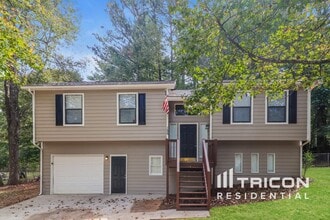 Building Photo - 155 Emily Dr