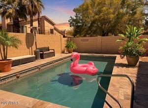 Building Photo - 2780 W Kent Dr