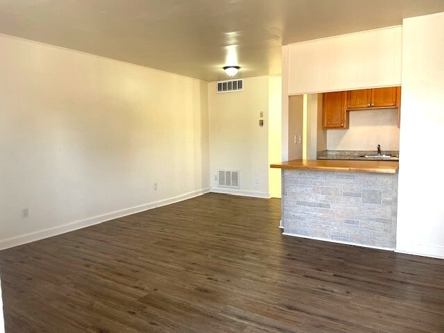 Foto del edificio - 444 S Ashland Ave