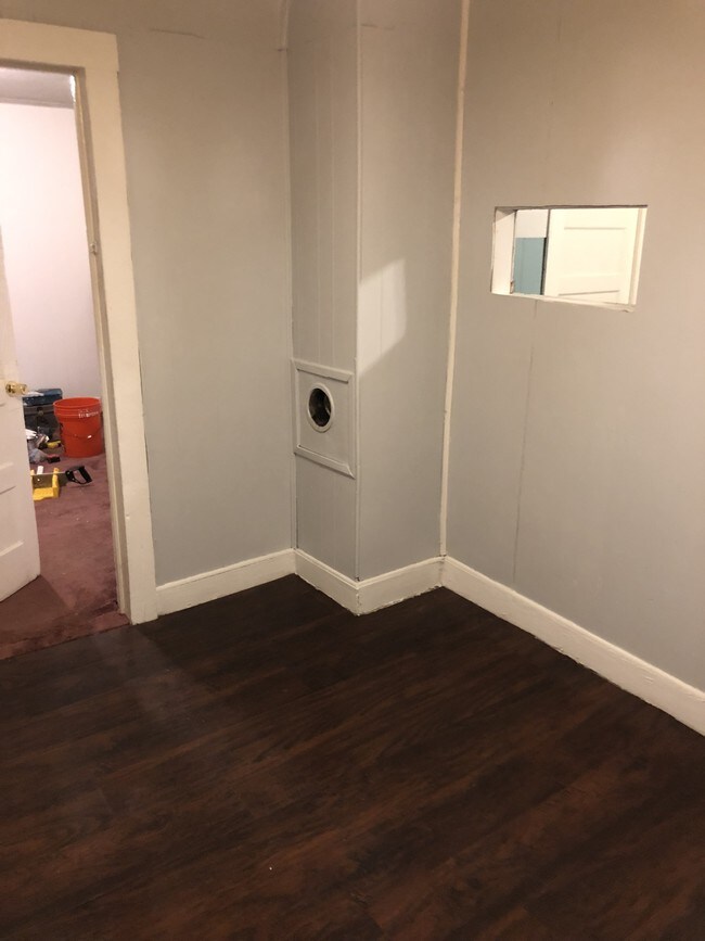 Foto del edificio - 100 Duke St