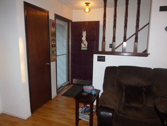 Foto del edificio - 1549 SW Chelsea Dr