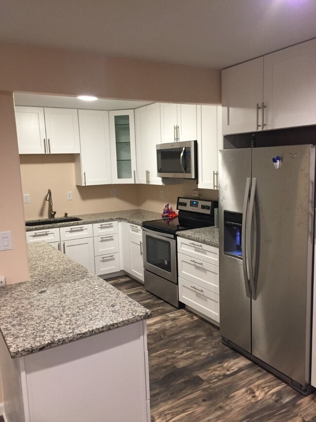 Kitchen - 4896 S Dudley St