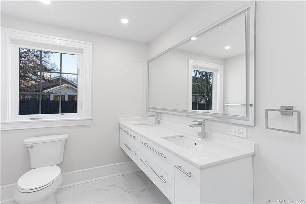 Foto principal - 40 Poe Ct