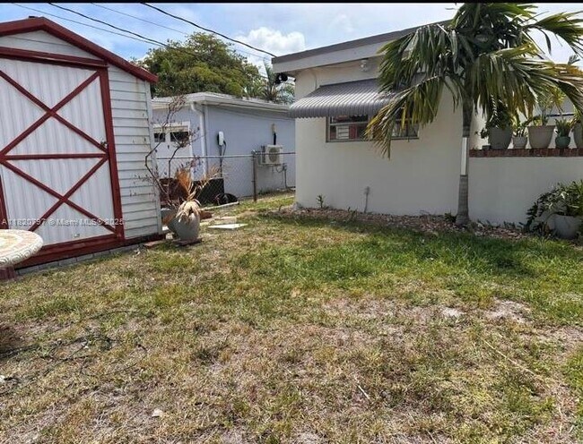 Foto del edificio - 1919 N 38th Ave