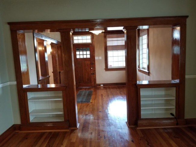 Foto del edificio - 6651 West End Blvd