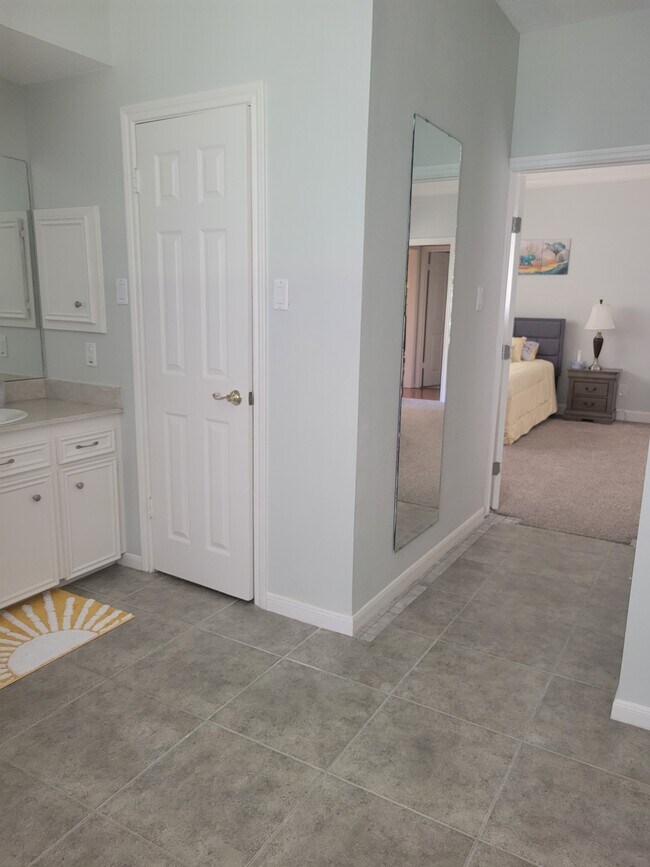 Foto del edificio - 1802 Copperwood Ln