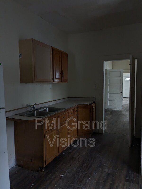 Foto del edificio - 1214 Lafayette Ave
