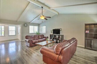 Building Photo - 3506 Brook Glen Dr