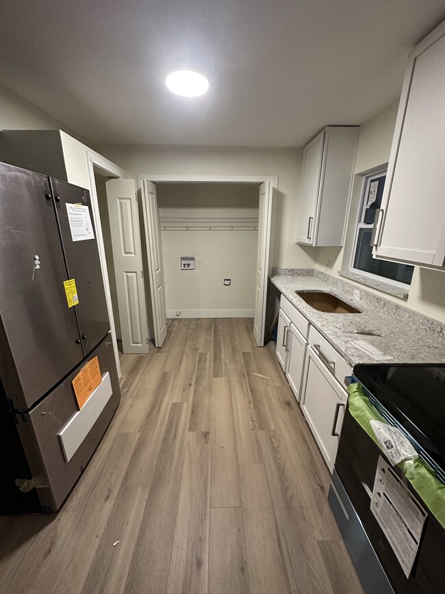 Foto del edificio - 3111 W Spruce St