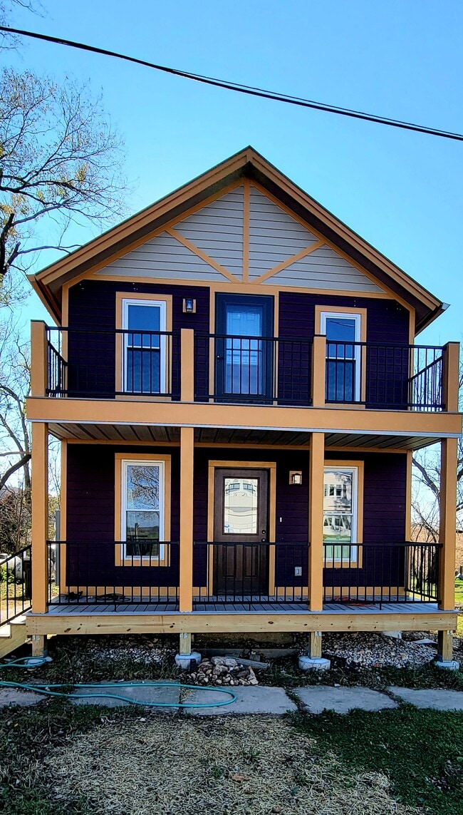 Building Photo - 6735 Henry Rd