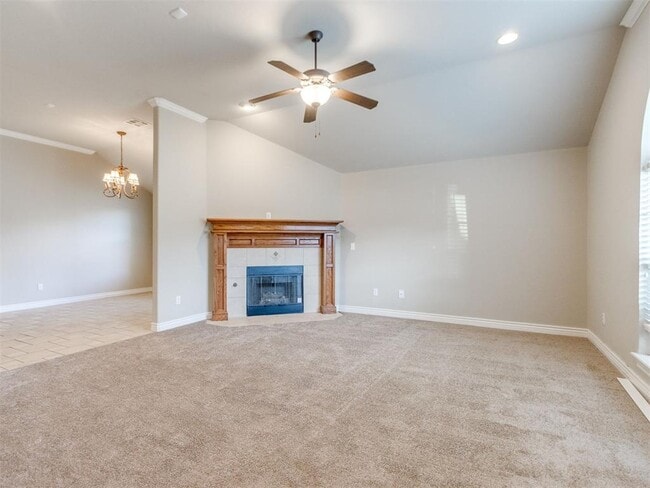Building Photo - 3409 Valley