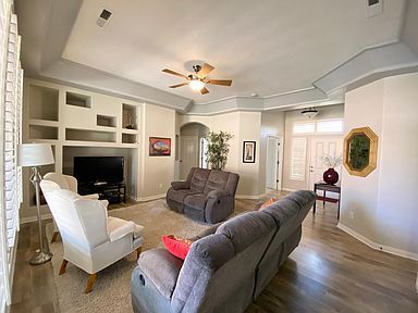 Foto del edificio - 1568 N Sage Dr