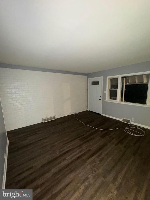 Foto principal - 409 West Ave