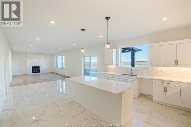 Building Photo - 4430 BELMONT