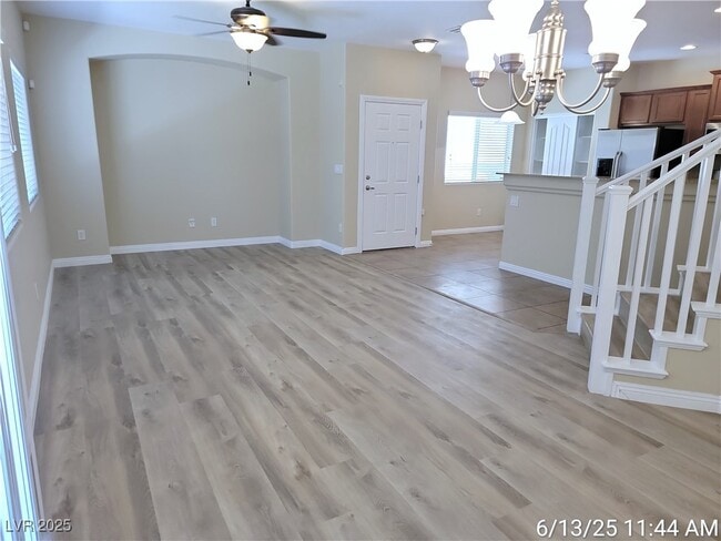 Building Photo - 2327 Koho Dr