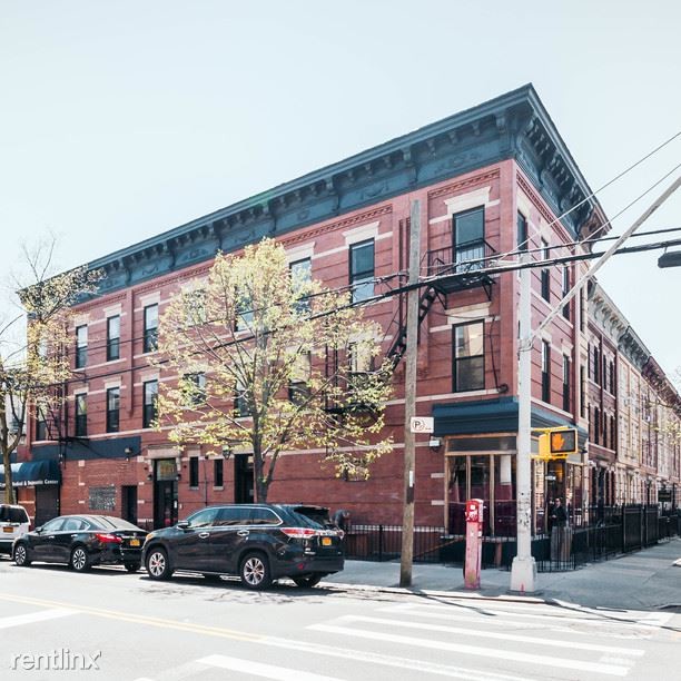 Building Photo - 16-84 Woodbine St