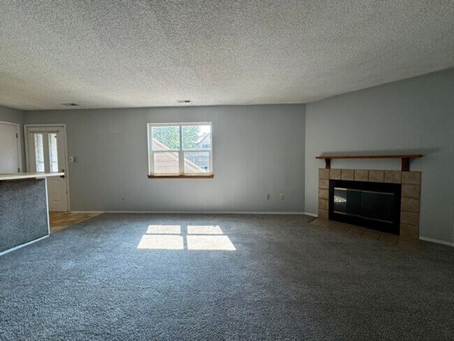 Foto del edificio - 4349 Hunting Meadows Cir