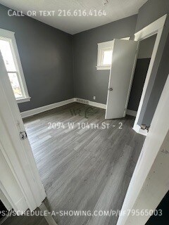 Foto del edificio - 2094 W 104th St