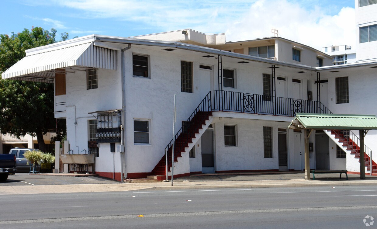 Building Photo - 2526 Kapiolani Blvd