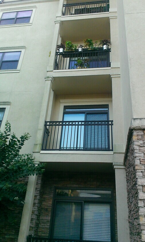 2230 Cheshire Bridge Rd NE Unit 510, Atlanta, GA 30324 Condo for Rent