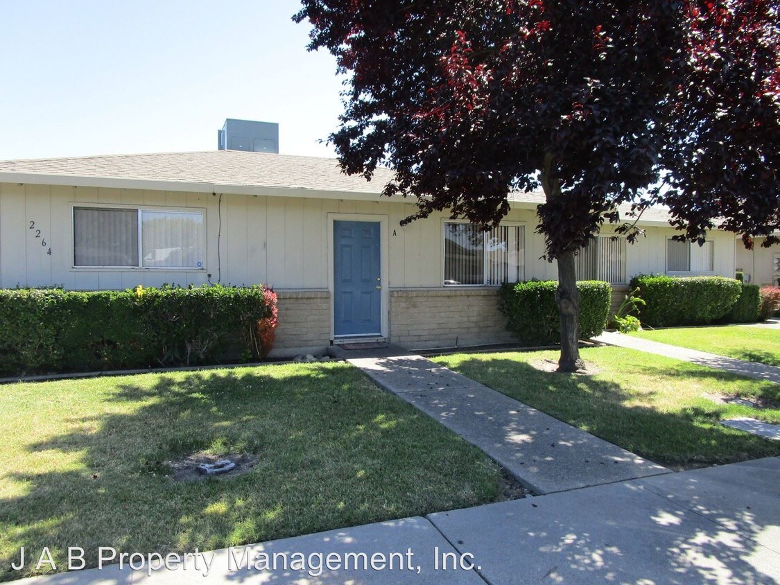 Foto principal - 7903 Arguello Dr