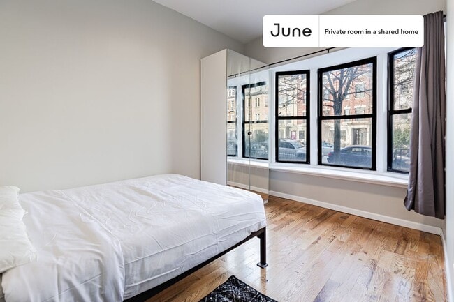 Foto del edificio - Room in Shared 3 bed/2 bath home