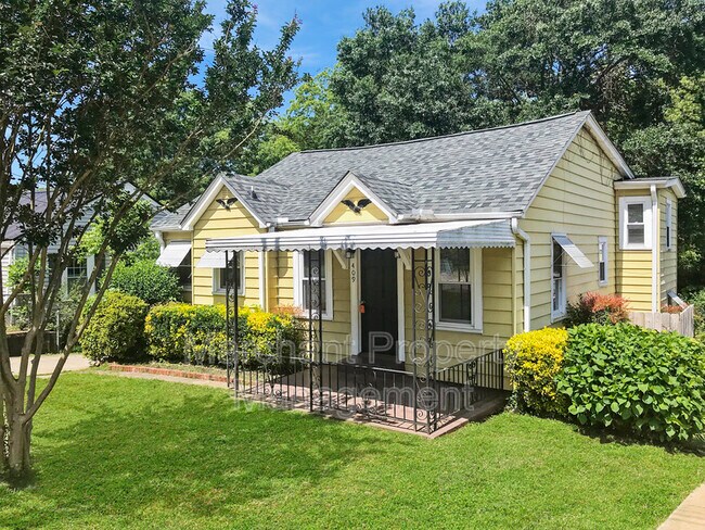 Building Photo - 409 Furman Rd