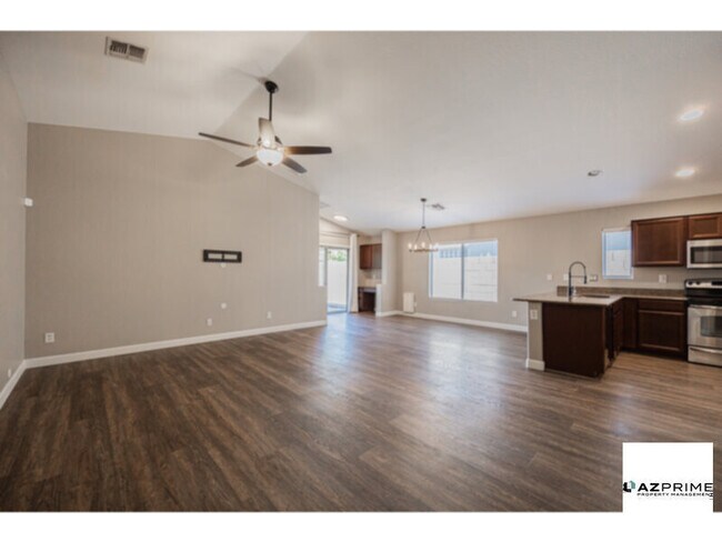 Building Photo - Live Large and Relax in Style in this Stun...