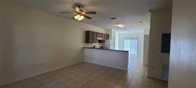 Building Photo - 328 Baccarat Ct