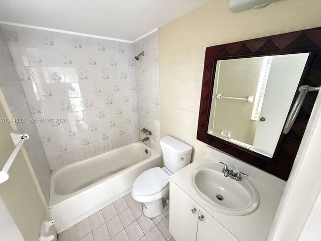 Foto del edificio - 1255 W 49th Pl