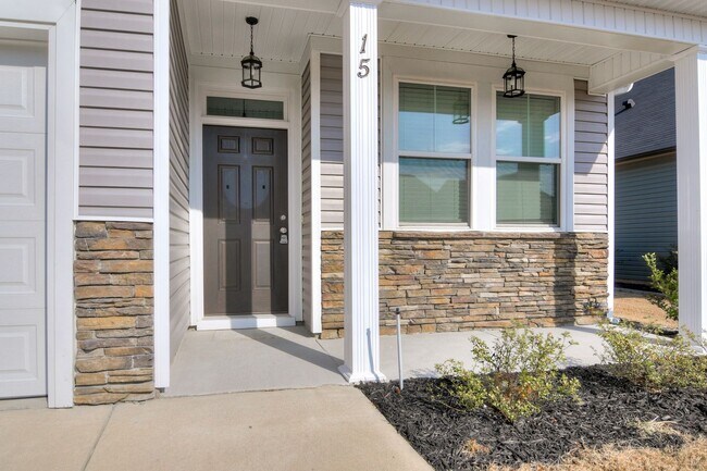 Foto del edificio - 3 Bedroom 2 Bathroom Ranch