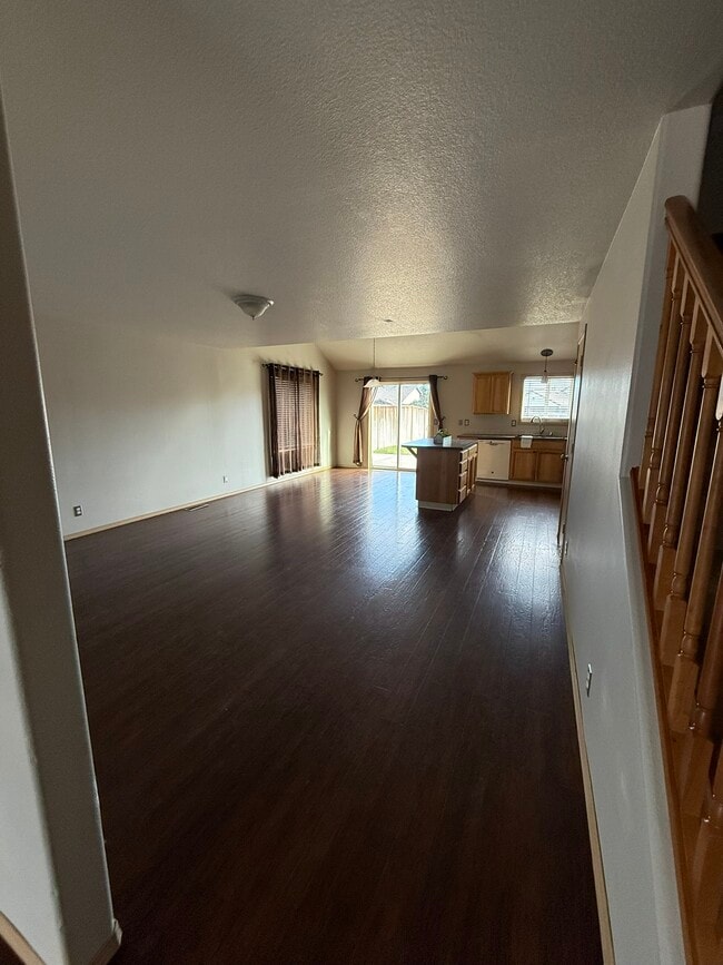 Building Photo - Taft Drive