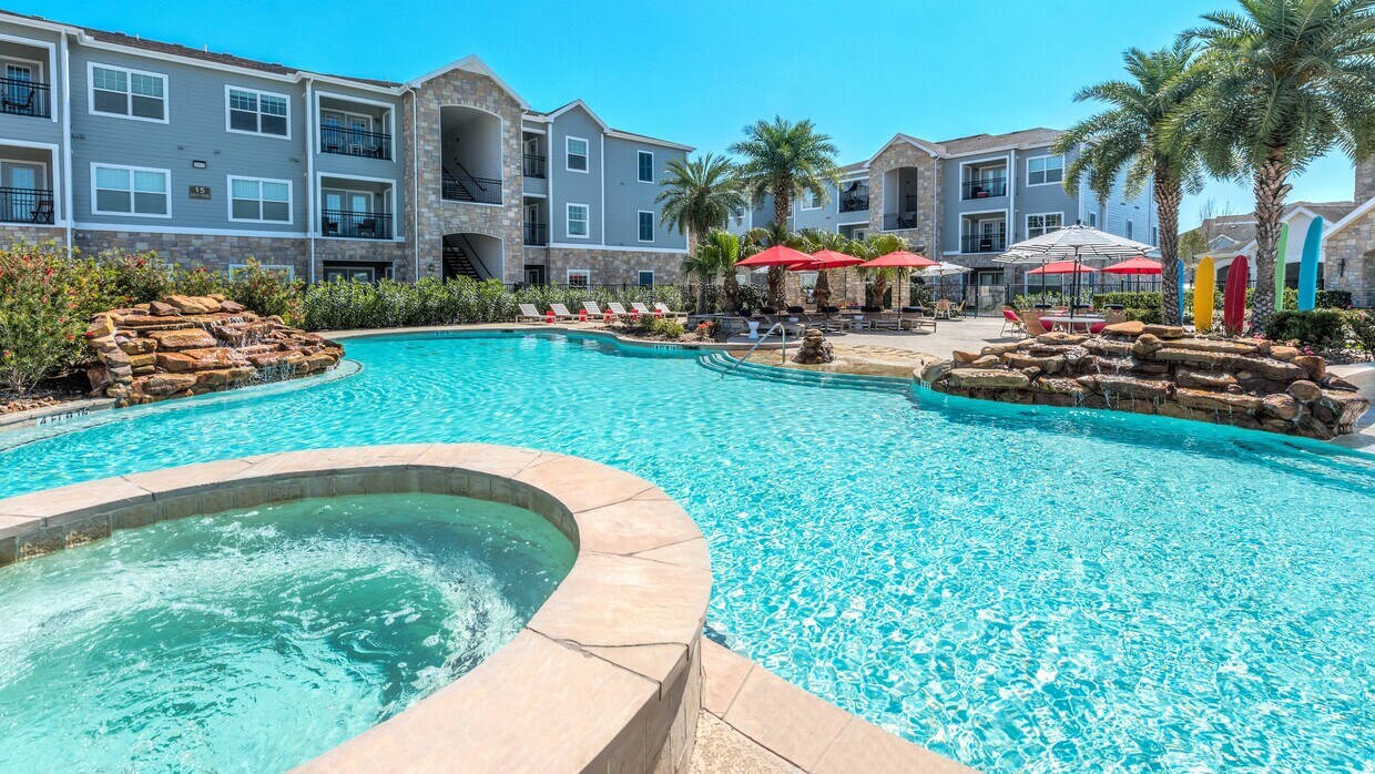 Summerbrooke Apartments 1225 Lawrence Rd Kemah, TX