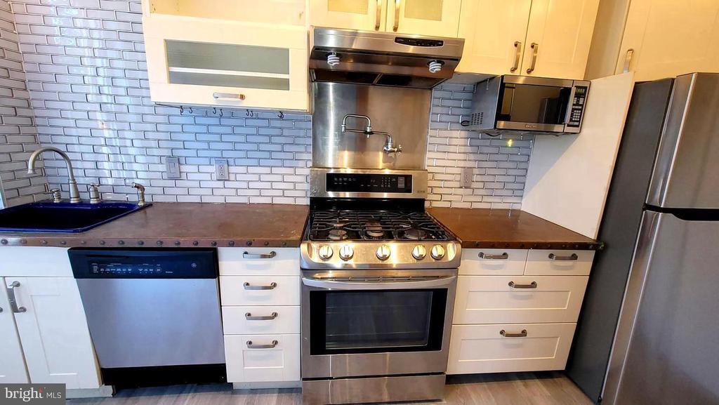 Foto principal - 1701 Linden Ave