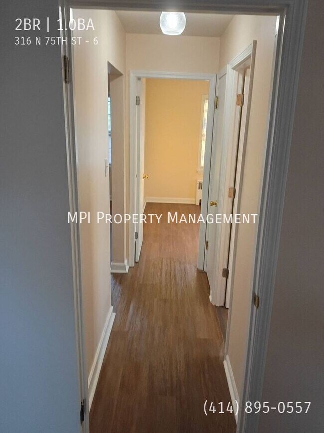 Foto del edificio - 316 N 75th St