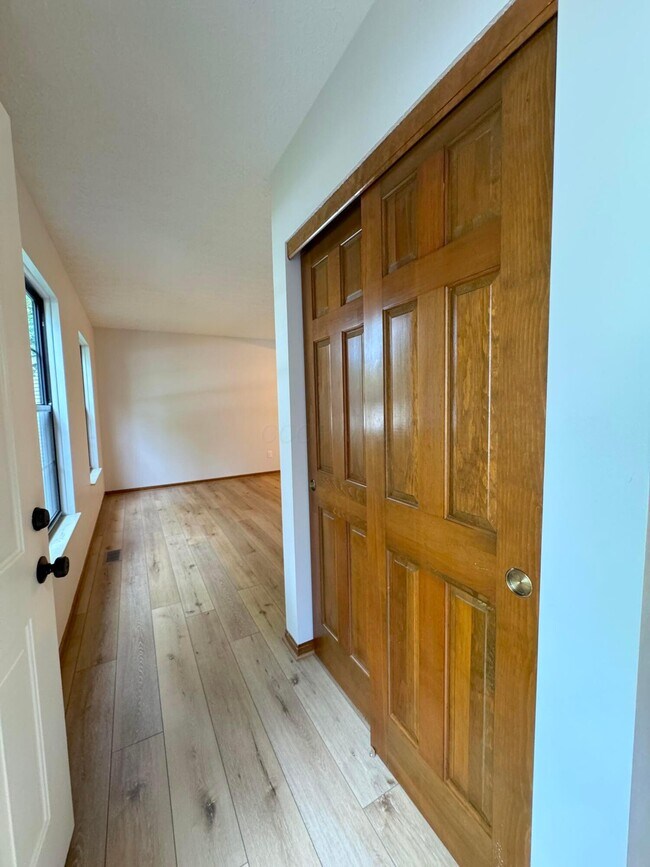 Foto del edificio - 564 Glenside Ln
