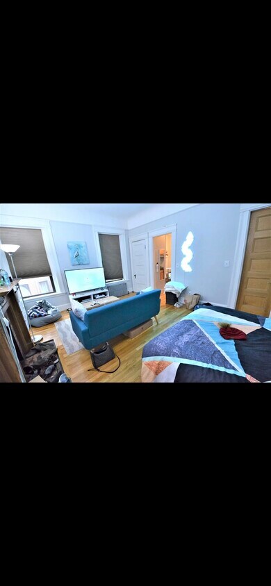Primary Photo - 531 Beacon St