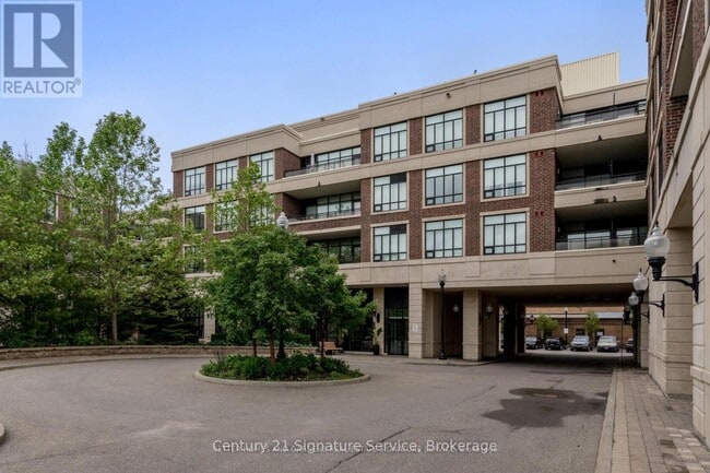 Building Photo - 2396-2396 Major MacKenzie Dr W