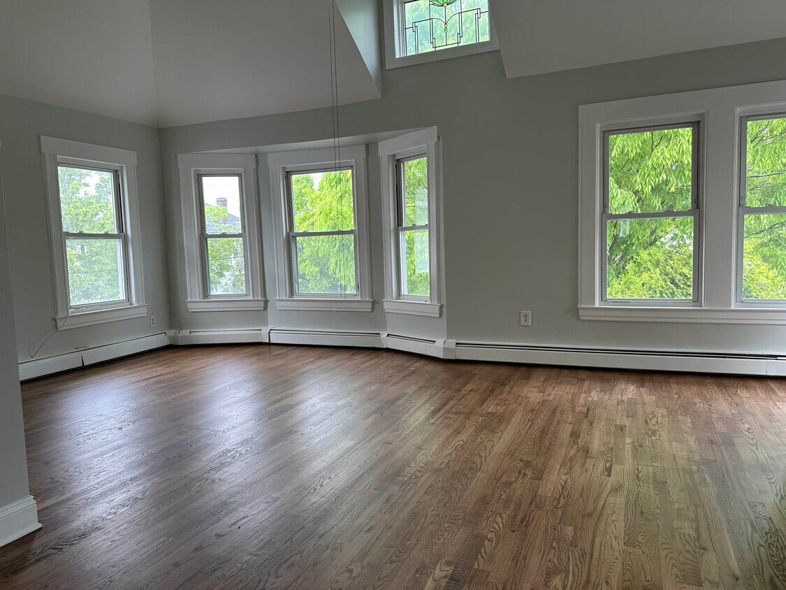 254 Everett Ave, Wyckoff, NJ 07481 House Rental in Wyckoff, NJ