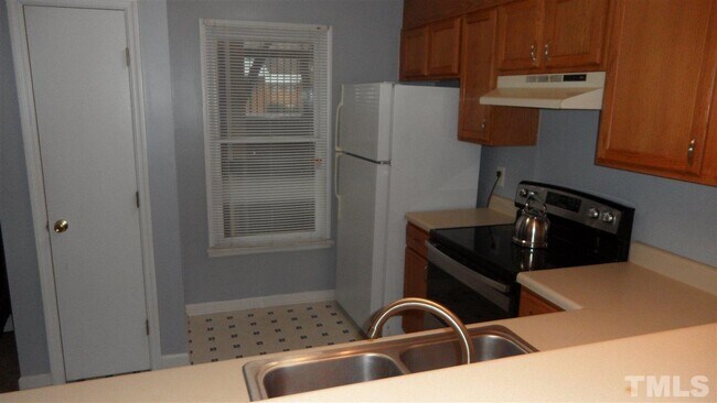 Building Photo - 311 Swift Ave