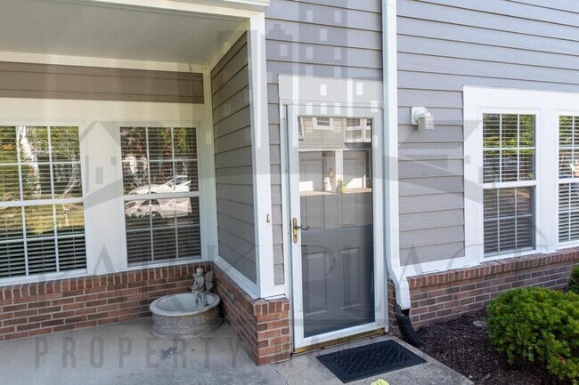 Foto del edificio - 1160 Shadow Ridge Rd